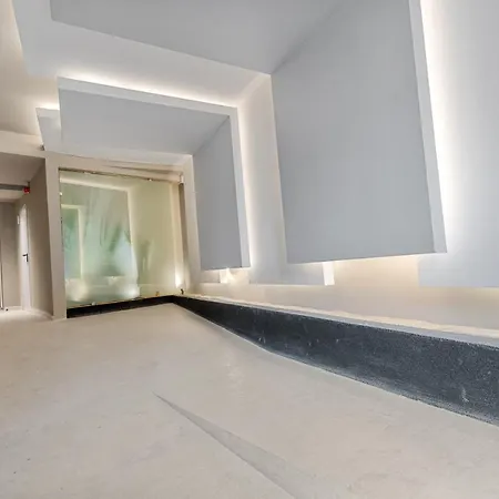 Opera - Cismigiu, Eroilor, Free Private Parking * Bucharest