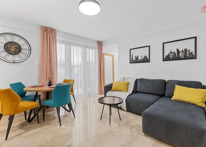 Opera - Cismigiu, Eroilor, Free Private Parking Bucareste